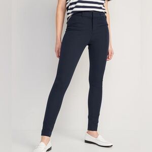 Old Navy high rise pixie. Size 14. New with tags